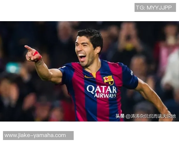 经典足球传奇风采再现：回顾那些璀璨的足坛巨星时刻